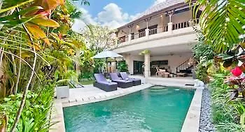 Villa Nakula Seminyak 3*,  Indonésie