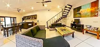 Villa Nakula 세미냑 3*,